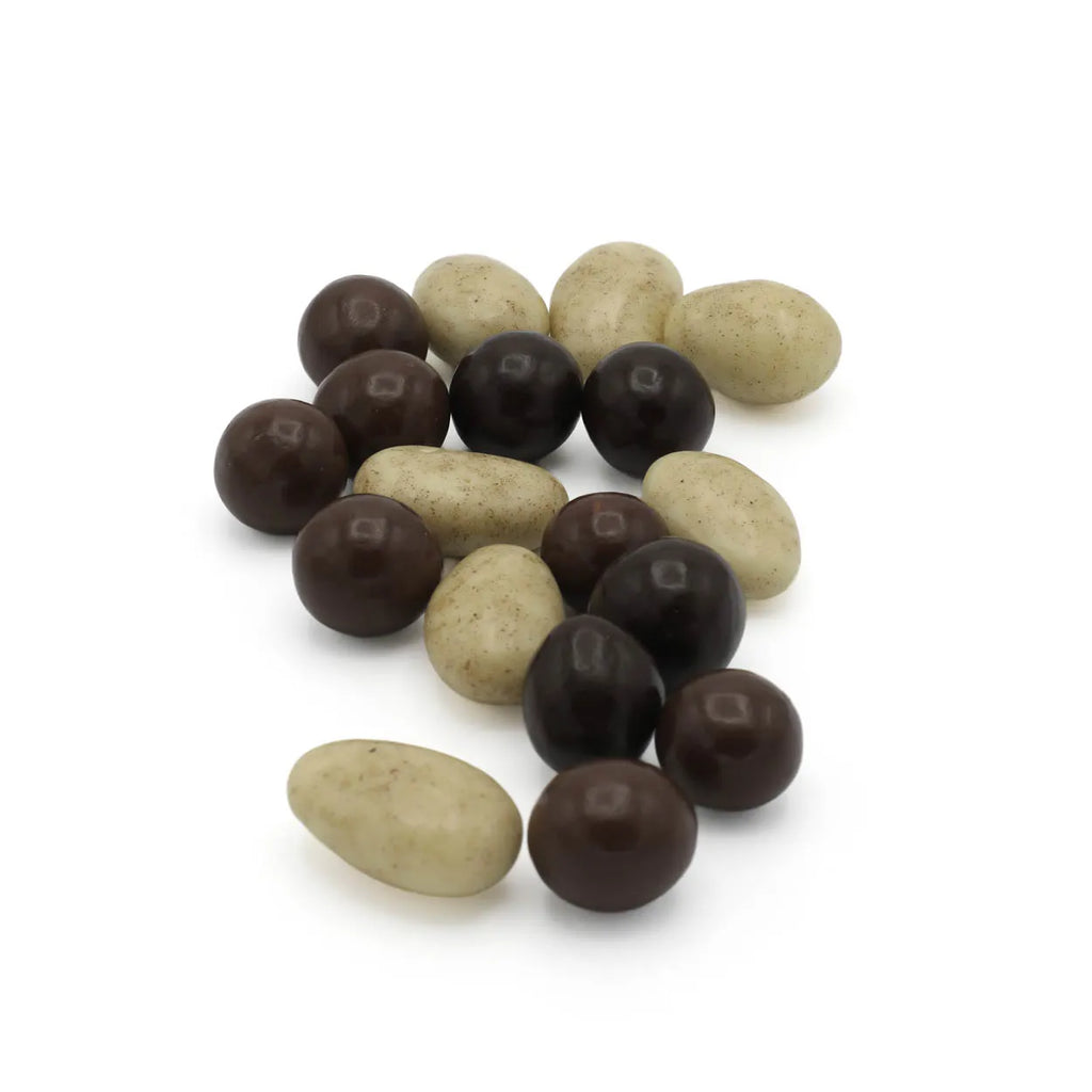 ASSORTED ALMOND AND HAZELNUT DRAGEES, 250 GR