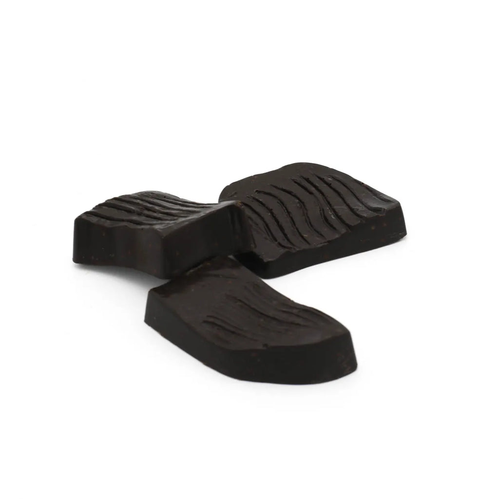 FRINGES 8 PIECES DARK CHOCOLATE MILLET AND CHILLI 66G