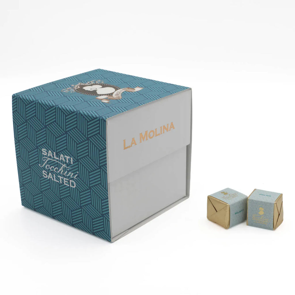 30 WRAPPED SALTED GIANDUIA MILK AND HAZELNUT TRUFFLES CUBE BOX