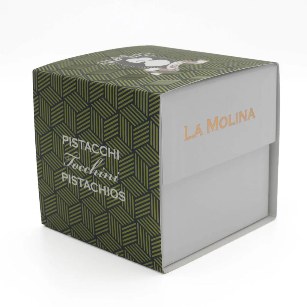 30 WRAPPED SQUARES WHITE CHOCOLATE CUBE BOX WITH PISTACHIOS AND SALTED PISTACHIOS